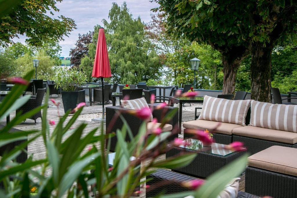 Hotel Seebrunn Am Wallersee Henndorf am Wallersee Exterior photo